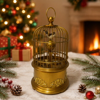 Horloge de bureau mécanique vintage et unique en laiton, gravée à la main, en forme de cage à oiseaux, avec un design Art Déco