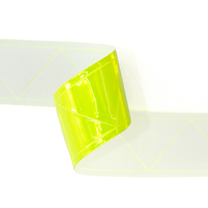 YouGuang Flexible Étanche Pompier Costume Personnalisé Pvc Bande Réfléchissante <span class=keywords><strong>Coudre</strong></span> Sur Bande Réfléchissante Matériel pour Vêtements - Product Image 5