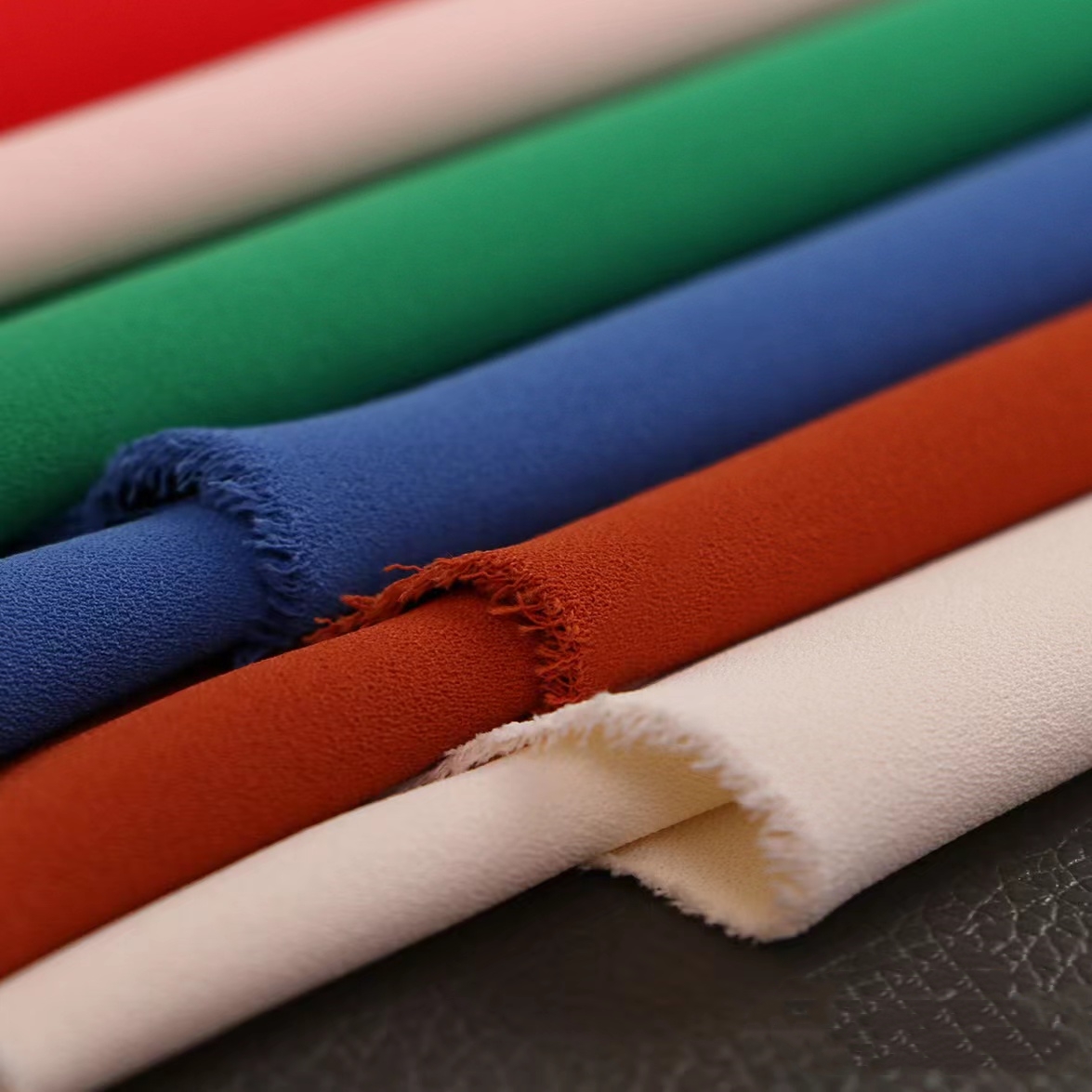 Popular Polyester Como Crepe Moss Crepe Fabric Dress Fabric