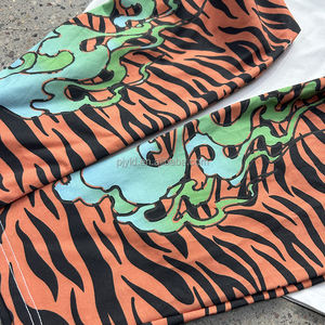 Produttore di abbigliamento Streetwear <span class=keywords><strong>T</strong></span>-<span class=keywords><strong>Shirt</strong></span> a maniche lunghe con stampa a fiamma in <span class=keywords><strong>cotone</strong></span> con colori personalizzati - Product Image 4