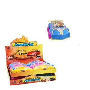 プラスチック製のキャンディーおもちゃTengruiおもちゃの中にライトとキャンディーが付いた新しいスタイルのプルワイヤーカー