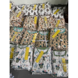 Babylovey Pronto per la Spedizione: Bundle di Vestiti per Neonati a Sorpresa, Tutine in Bambù con Zip Assortite in Stock, Completi per Neonati in Bambù - Product Image 6