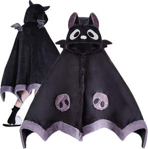 Couverture de Chauve-souris Kawaii Cartoon Y2k Pyjamas en peluche Anime Cape Costume Halloween Cape pour adultes Ponchos d'hiver Cape à capuche pour femmes - Product Image 1