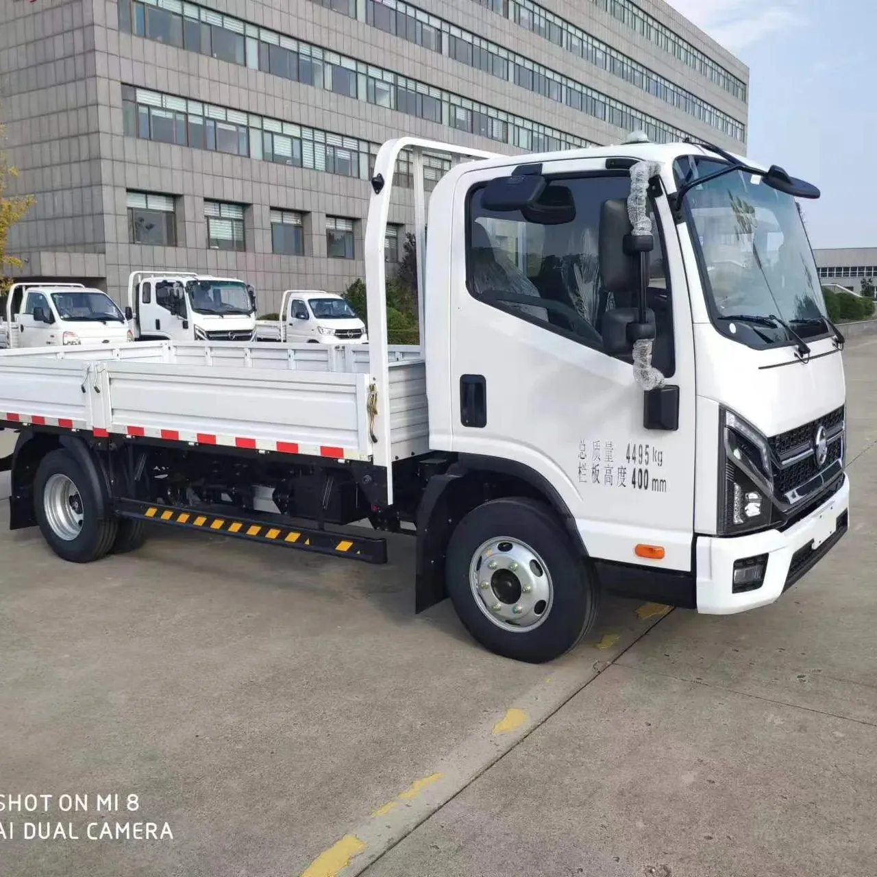 Vendita calda 2023 autocarro leggero da 2 a 5 tonnellate Mini camion da carico Diesel In Ghana da 2 a 5 tonnellate autocarro