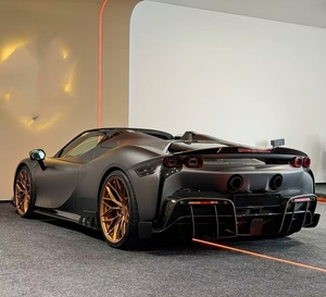 Nouveau kit carrosserie en fibre de carbone pour Ferrari SF90, style KY, comprenant lèvre avant, diffuseur, spoiler et jupes latérales, avec caractéristiques SF90 - Product Image 2