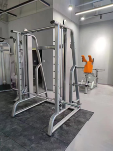 Machine Smith multifonctionnelle pour squats, banc de musculation et entraînement complet du corps, idéale pour le renforcement des muscles des épaules - Product Image 4