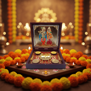 Boîte en bois élégante faite à la main avec des pièces de monnaie Radha Krishna Paduka plaquées or |   Décoration d'intérieur spirituelle |   Article cadeau festif - Product Image 6