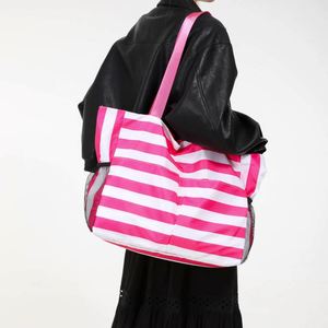 Sacs de plage pour voyages en plein air, sac fourre-tout rayé classique, grande capacité, sac fourre-tout pour hommes, femmes, unisexe - Product Image 4