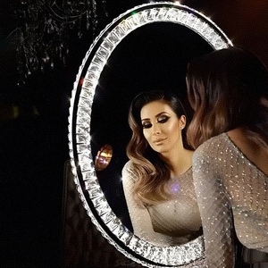 Miroir de maquillage lumineux LED <span class=keywords><strong>80CM</strong></span> avec éclairage nocturne, design moderne diamant, pour salle de bain et chambre, décoration intérieure, suspendu, dropshipping DDP - Product Image 2