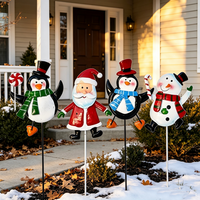 Ensemble fantaisie de 4 décorations de jardin en métal en forme de pingouin, Père Noël, bonhomme de neige et canne à sucre pour extérieur, pelouse et porche