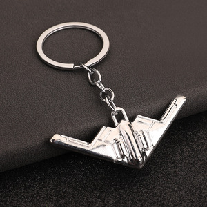 Porte-clés de luxe Y2K en forme d'avion 3D, modèle de drone, avion de chasse volant en métal, pour sac à dos d'enfants - Grande Vente - Product Image 4