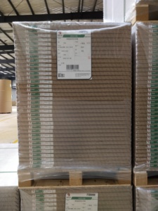 Vente chaude de qualité alimentaire C1S Ivoire Conseil Bleach Papier non couché et carton <span class=keywords><strong>pour</strong></span> sacs à provisions en ivoire - Product Image 4