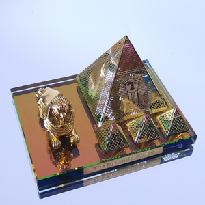 <span class=keywords><strong>Pirámide</strong></span> <span class=keywords><strong>egipcia</strong></span> de cristal dorado, modelo para regalo religioso - Product Image 3