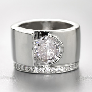 Anello Futuristico Irregolare da Donna, Gioiello Trendy per le Dita - Product Image 6