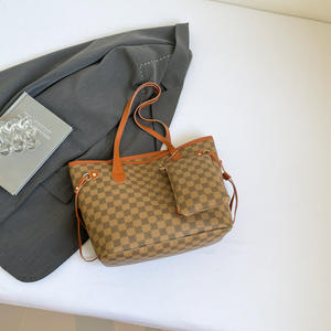 YY0034 Borsa a Tracolla di Lusso Stile Coreano Firmata all'Ingrosso per <span class=keywords><strong>Donna</strong></span> Borsa a Spalla Grande Elegante Impermeabile in Materiale PU Apertura alla Moda - Product Image 4