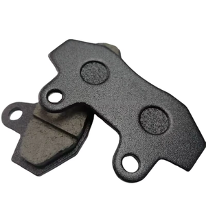 Vente directe moto plaquette de frein à <span class=keywords><strong>disque</strong></span> scooter GY6125 CG150 CD110 frein à <span class=keywords><strong>disque</strong></span> <span class=keywords><strong>bloc</strong></span> de frein en céramique pièces de carrosserie - Product Image 2
