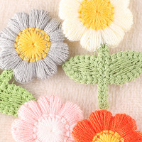 Étiquette brodée sur ordinateur, motif fleur de dessin animé, cordon, badge hydrosoluble, accessoires de décoration, patch brodé DIY, applique en tissu