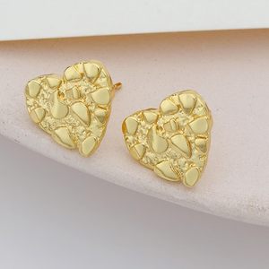 Orecchini a Forma di Cuore in Oro con Stile Irregolare Semplice, Gioielli da Regalo - Product Image 3