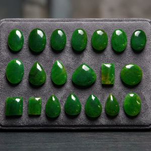 Venta al por Mayor de Gemas de Jade Verde Natural Personalizadas en Forma de Cabujón para la Fabricación de Joyas - Product Image 3