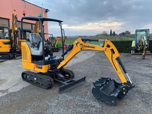 Miniexcavadora con motor LiuGong 9017FZTS de 1.7 toneladas, Miniexcavadora 9018F de 1.8 toneladas con brazo de giro sin sobrepaso de cola - Product Image 4