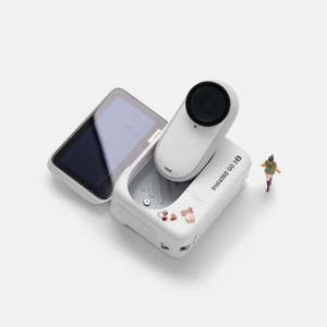 Paquete para Deportes Acuáticos Inst360 Go 3S, Cámara Deportiva de Acción 4K Resistente al Agua hasta 10m, Cámara CMOS con Memoria Integrada de 128GB - Product Image 3