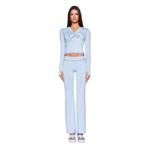 Set Felpa con Cappuccio Gia, <span class=keywords><strong>Stile</strong></span> Americano <span class=keywords><strong>Retrò</strong></span> Y2K per Donne, Reversibile con Stampa Lettering, Pantaloni a Vita Bassa, Completo Due Pezzi di Marca - Product Image 2