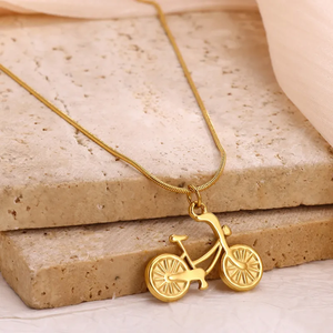 Collar con colgante de bicicleta de acero inoxidable, cadena minimalista para clavícula, accesorios de joyería unisex para uso diario, atuendos informales - Product Image 2