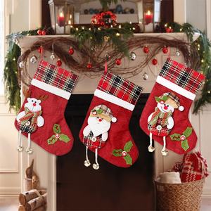 LONGSTAR Décoration de Noël Petites Chaussettes Père Noël Bonhomme de neige Chaussettes de cerf Chaussettes d'arbre de Noël Cadeaux suspendus Sacs cadeaux - Product Image 1