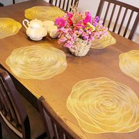 Nouveauté : Sets de table carrés en PVC éco-responsables de luxe pour hôtels, anti-salissures, personnalisables et tissés