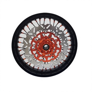 Juego de Ruedas <span class=keywords><strong>Supermoto</strong></span> de 17 Pulgadas para <span class=keywords><strong>KTM</strong></span> EXC SXF XC 125-530cc, Bujes de Aluminio CNC, Llantas de Carreras Motard Duraderas de Alto Rendimiento - Product Image 4
