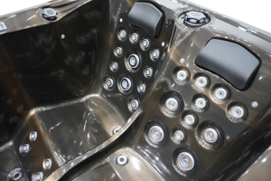 Petit <span class=keywords><strong>Spa</strong></span> de Surf en Acrylique Américain 2 <span class=keywords><strong>Places</strong></span> à Jet Massage, Mini Bain à Remous Intérieur Extérieur pour Deux Personnes - Product Image 3