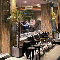 Vente en gros Ensemble de meubles modernes en bois massif pour restaurants et cafés Conception de table de chaise personnalisée pour salle à manger Café