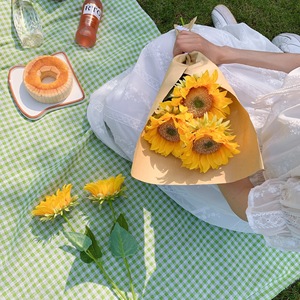 Ramo de Girasoles Artificiales Gossip Girl de 40 cm de Altura, Decoraciones para Picnic, Accesorios para Fotos, Viajes - Product Image 1