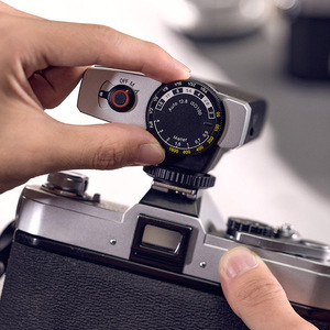 แฟลช Godox Lux Junior แบบติดฮอตชู ควบคุมด้วยมือ ใช้ได้กับกล้องทั่วไป พกพาสะดวก - Product Image 2