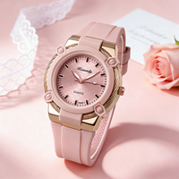 Jam Tangan Wanita Silikon Modis Grosir Murah W163, Desain Sederhana dan Elegan, Serbaguna untuk Sehari-hari, Jam Quartz