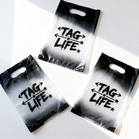 Maßgefertigte Langlebige Kleidungsverpackung Wiederverwendbare Gestanzte Handlange HDPE/PE Einkaufstaschen mit Individuellem Logo Tiefdruck/Siebdruck