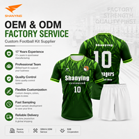 Pabrik Seragam Sepak Bola Kustom OEM ODM, Set Jersey Tim Sepak Bola Bahan Polyester Cepat Kering dengan Cetak Sublimasi dan Logo
