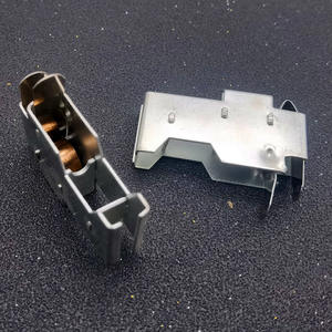 Pièces de démarreur de générateur diesel : Assemblage de support de balais de charbon avec ressort de compression 8*10 en fer - Product Image 1