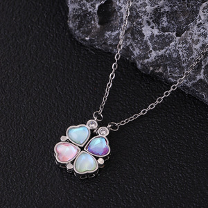 Collares de Moda de Acero Inoxidable Chapados en Oro con Colgante de Trébol en Colores Pastel y Circonitas Delicadas para Mujer - Product Image 3