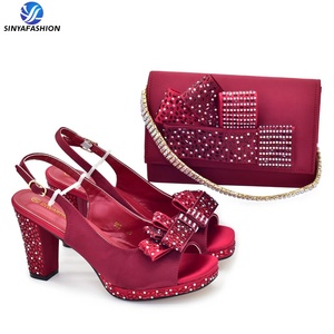 Sinya nuovo Design <span class=keywords><strong>scarpe</strong></span> italiane a borsa abbinata Set <span class=keywords><strong>scarpe</strong></span> da <span class=keywords><strong>sera</strong></span> festa donna e borsa Set <span class=keywords><strong>per</strong></span> donne africane - Product Image 5