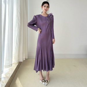 Váy xếp li Miyake 2025 Bộ sưu tập mùa thu Đầm nữ thường ngày sang trọng và sang trọng thêu và kim cương giả cao cấp - Product Image 4