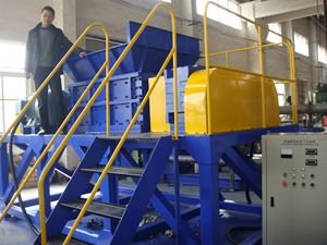 Le moteur de la déchiqueteuse peut écraser le tuyau en caoutchouc en plastique - Product Image 3