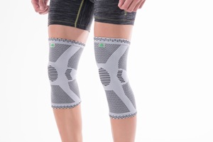 Fabrication OEM De Haute Qualité <span class=keywords><strong>Amazon</strong></span> Offre Spéciale haute Élastique Compression Genou Manchon Meilleur Genouillère Pour hommes Et femmes Genou Soutien - Product Image 6