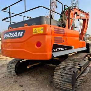 Excavadora de Cadenas Usada Doosan Dx300 de 30 Toneladas, Original de Corea, de Alta Calidad, Motor con Pocas Horas de Uso, 151 kW de Potencia, para Construcción - Product Image 3
