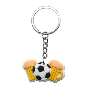 Porte-clés transfrontalier en alliage de zinc, motif football de dessin animé, petit pendentif pour sac, décoration de bijoux, emballage standard chinois, en stock - Product Image 4