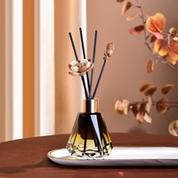 Ensemble diffuseur de roseau en forme de diamant Parfum d'huile essentielle avec des bâtons de fleurs fraîches Désodorisant de luxe pour la maison Décor Hôtel SPA Cadeau