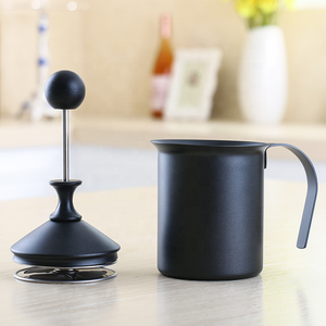 Vente en gros acier inoxydable 400ml <span class=keywords><strong>mousseur</strong></span> à lait manuel <span class=keywords><strong>mousseur</strong></span> à lait - Product Image 4