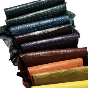 Cuero Vacuno Genuino 100% de BS International, Colores Personalizados Disponibles, Acabado Pulido, Suave al Tacto, Resistente al Viento, para Manualidades y Decoración del Hogar - Product Image 1