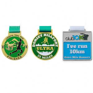 Medallas Deportivas Personalizadas de Metal para Maratón, 5k y 10k, en Oro, al por Mayor - Product Image 1