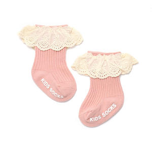 Vente en gros printemps et été mince dentelle <span class=keywords><strong>tube</strong></span> court antidérapant sol bébé chaussettes pour filles chaussettes de style princesse - Product Image 4